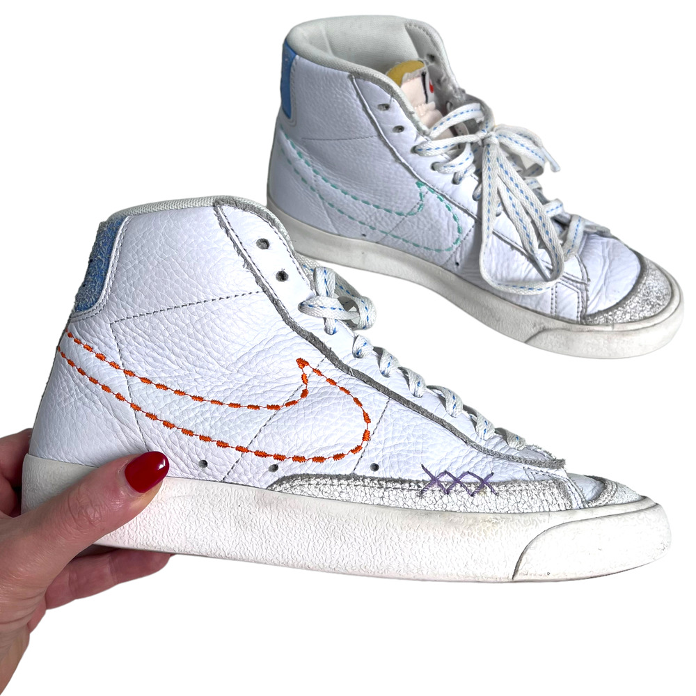 Nike Blazer Mid '77 White Sneaker Women's Sz 7